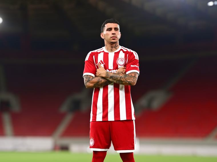 Gustavo Puerta, tras ser oficializado por el Olympiacos: “Es un placer venir a un club tan grande”