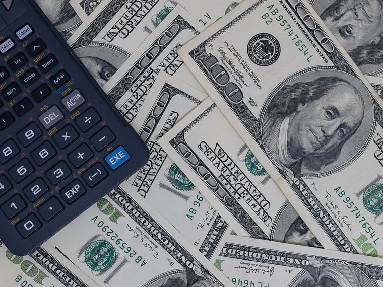 El dólar arrancó la jornada del jueves 3 de septiembre al alza. ¿Qué está pasando en el mercado?