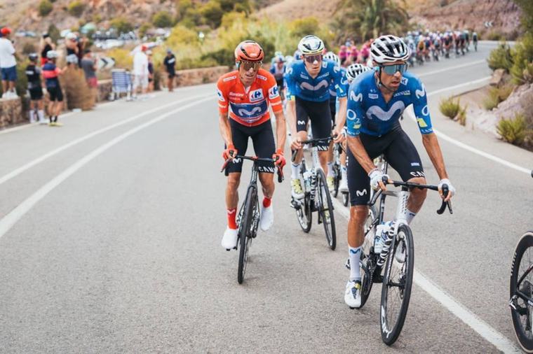 Enric Mas le sacó mucha más diferencia a Primoz Roglic en la etapa 12 de la Vuelta a España; así van los colombianos
