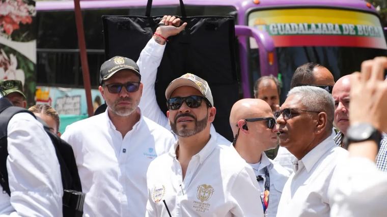 Gobierno prepara fórmula para reconstruir viviendas de estratos 4, 5 y 6 afectadas por terremoto en Cali
