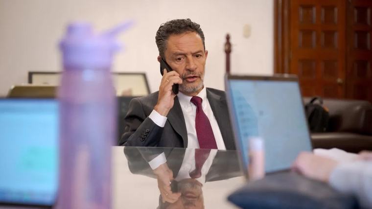 'No se va a interrumpir la emisión de pasaportes': canciller Omar Bula tras suspensión temporal de convenios del nuevo modelo