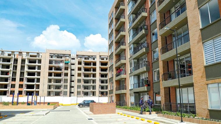 Solo uno de cada diez hogares en Colombia tiene seguro de hogar: ¿qué pasa tras un terremoto?