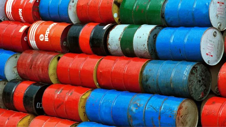 OPEP+ congela la producción de petróleo en octubre mientras la guerra complica las exportaciones