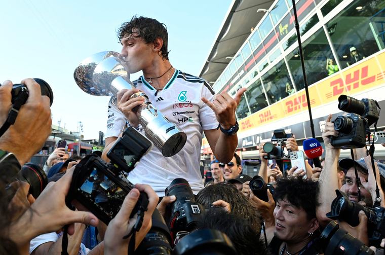 Antonelli conquista Monza y llegará al Madring con medio Mundial en el bolsillo