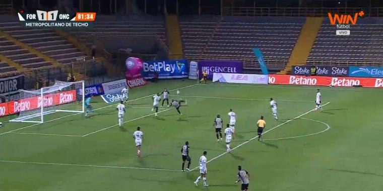 Video: Dayro Moreno metió golazo de media chilena en la victoria de Once Caldas