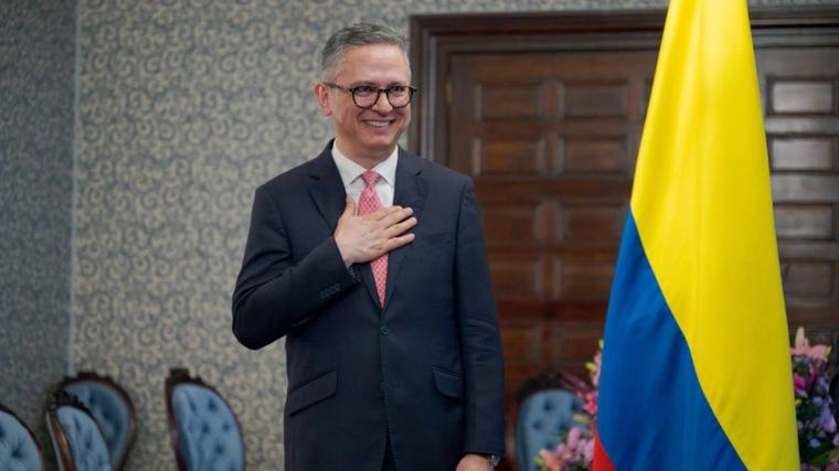 Pedro Agustín Roa se posesionó como nuevo viceministro de Asuntos Migratorios: es diplomático de carrera