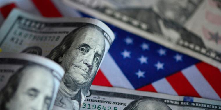 Dólar abre el alza en Colombia: así funciona el mercado Next Day por festivo en EE.UU