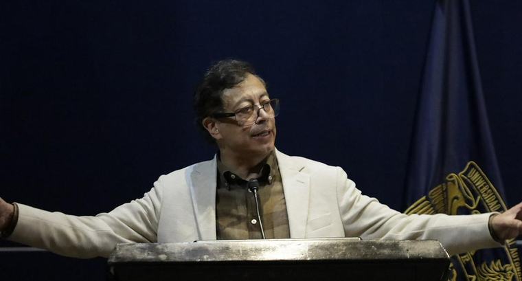Fusiles hechos en Colombia que prometió Petro terminaron desechados por fallas: mindefensa habló