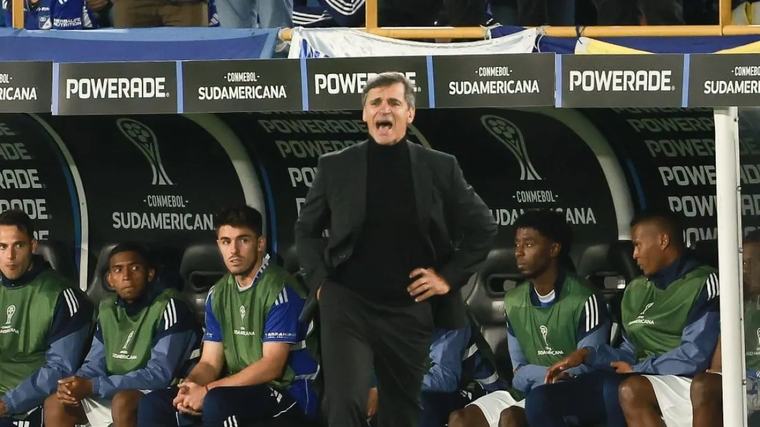 Millonarios se queda sin DT a un día del clásico contra Santa Fe: Fabián Bustos se va del equipo