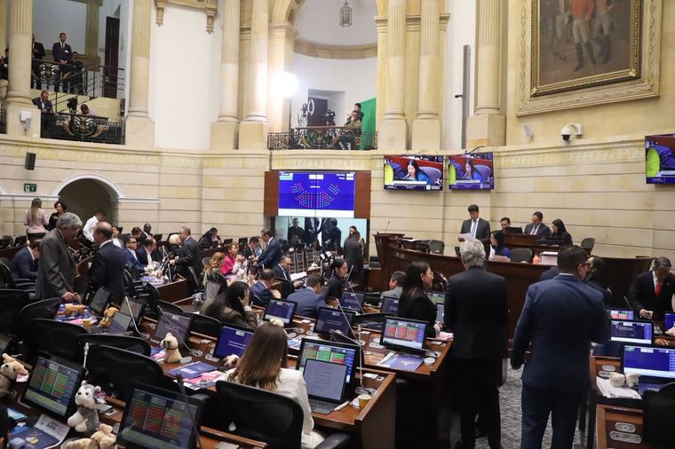 Partido Nuevo Liberalismo se declaró en independencia al Gobierno de Abelardo de la Espriella