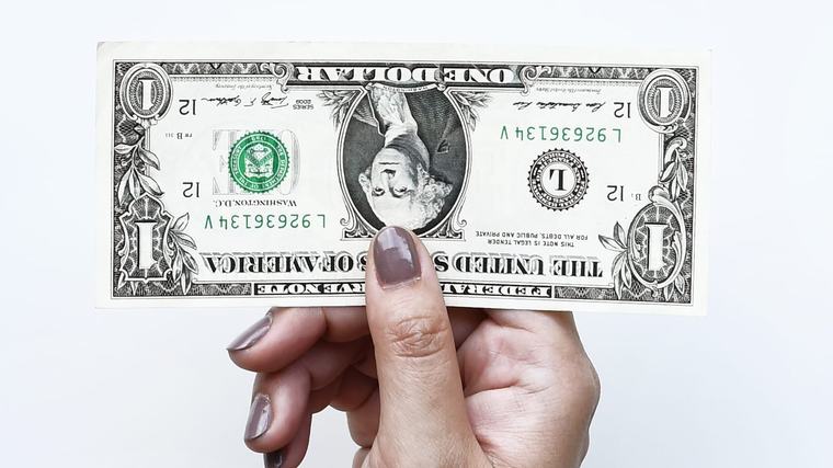 Dólar cierra al alza en la tarde del jueves 3 de septiembre de 2026