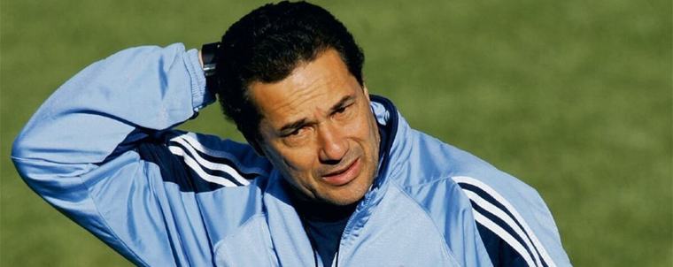 Vanderlei Luxemburgo fue uno de los 33 entrenadores que ofrecieron a Junior