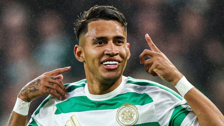 Camilo Durán conquista Escocia: el colombiano fue elegido mejor jugador de agosto con Celtic
