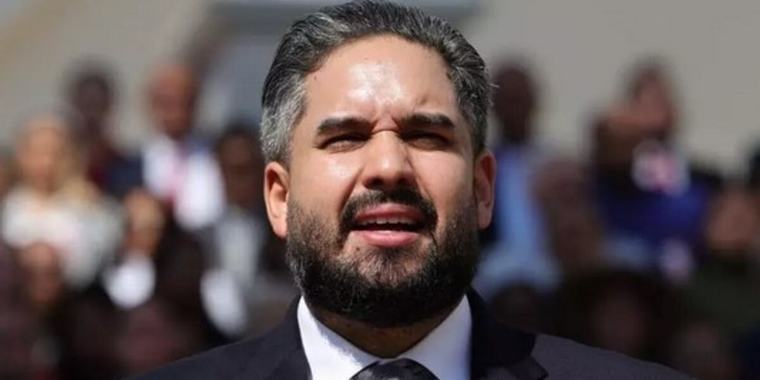 Hijo de Maduro dice que sigue luchando por liberar a su padre tras casi ocho meses preso