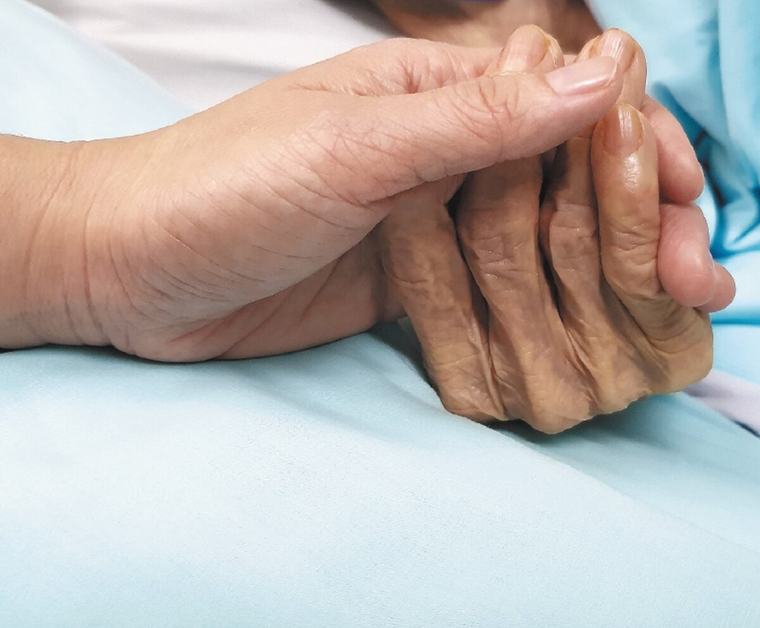 Adulta mayor de 94 años habría sido víctima de abuso en hogar geriátrico de Antioquia