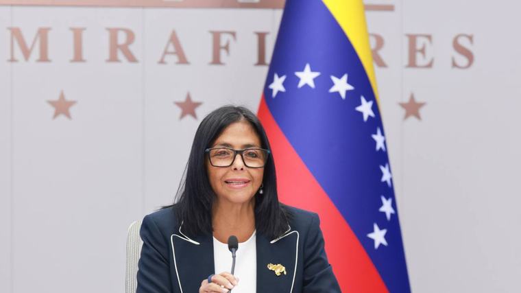 Delcy Rodríguez denuncia sabotaje al sistema eléctrico y lo vincula a las protestas por el acuerdo petrolero con Estados Unidos