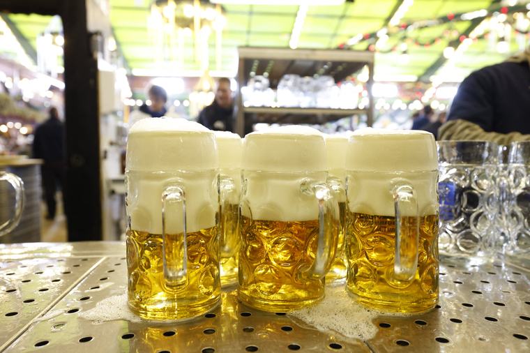 Empresa de Estados Unidos ofrece millonaria recompensa por recuperar 1.602 cajas de cerveza robadas