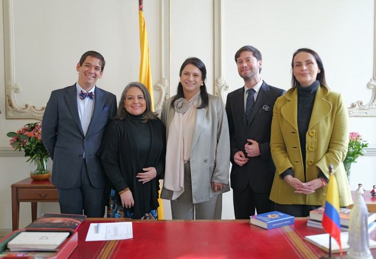 El Ministerio de Culturas posesionó nuevos directores del Caro y Cuervo y el Archivo General