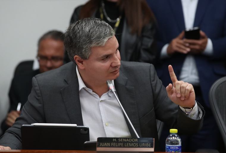 Juan Felipe Lemos, exsenador por el Partido de la U, asume la presidencia del CNE