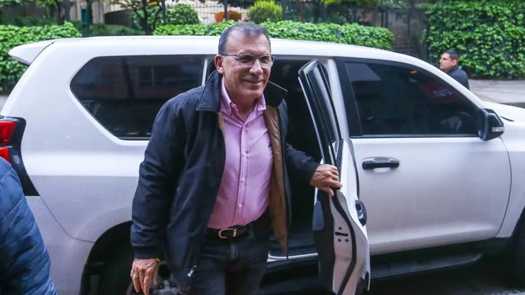 '¡No más política! Los dejo descansar': Roy Barreras anunció su retiro como líder de la izquierda