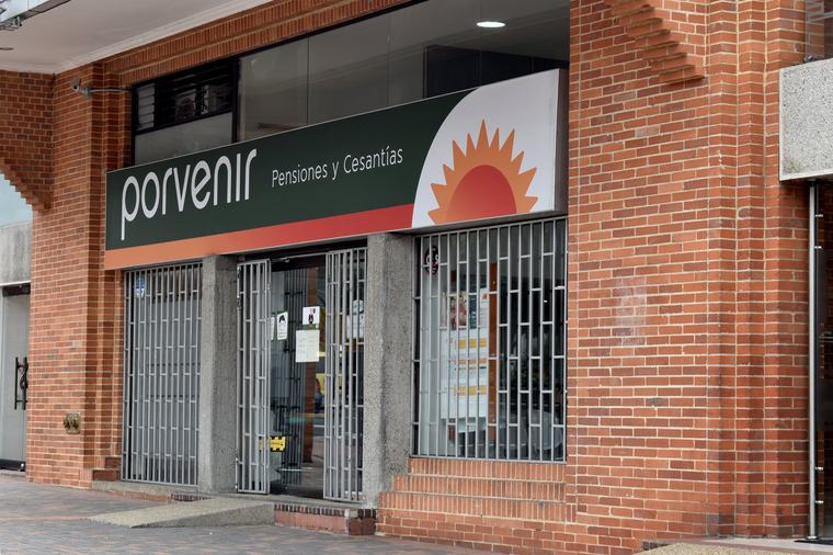 Gobierno prepara posible cambio en las inversiones de los fondos privados de pensiones